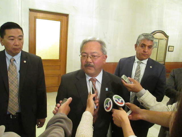 The real Question Time: Reporters converge on Mayor Lee as he leaves the Board Chambers