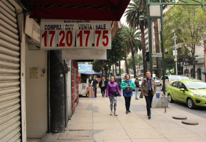 As the dollar soars, Mexico City residents are forced to rethink their financial standing. Photo by Caitlin Donohue