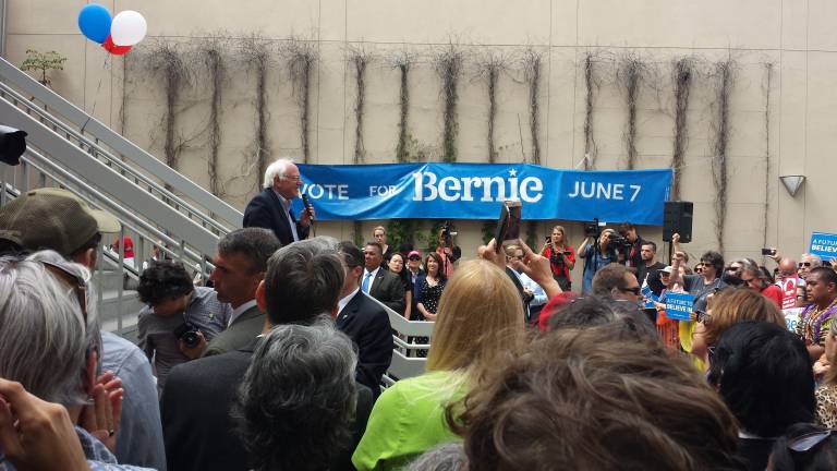 Bernie Sanders speaks in the Mission — but doesn’t endorse Reform Slate for DCCC