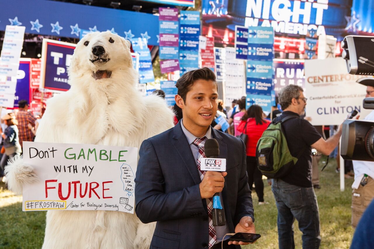 Frostpaw the Polar Bear photobombs Fox news. Photo by Tim Daw