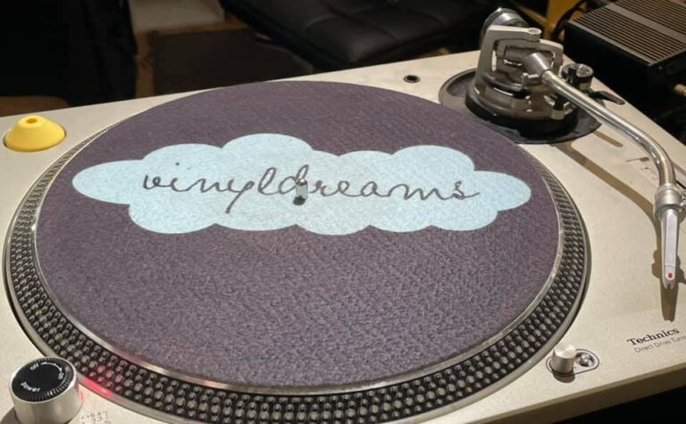 Drop the needle: More and more, we are spinning back to wax