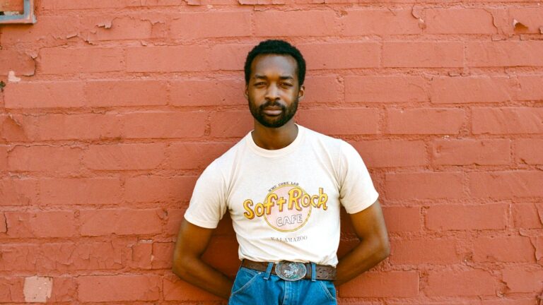 Under the Stars: Jalen Ngonda rides in for the Bay Area boppers