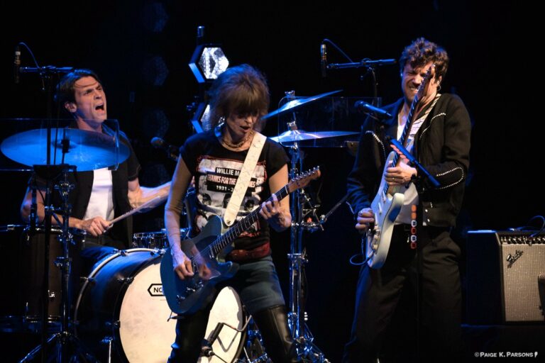 Live reviews: Pretenders rock a fusty crowd, Drugdealer revels in ’70s FM sound