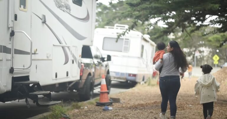 Supes reject Breed policy on towing RVs