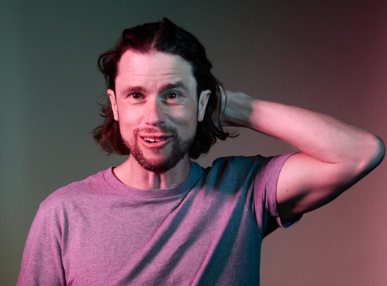 In ‘Takes All Kinds,’ a trip through red states  brings out complex humanity