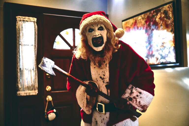 Screen Grabs: Don’t lose your head—here’s our spooky season movie guide