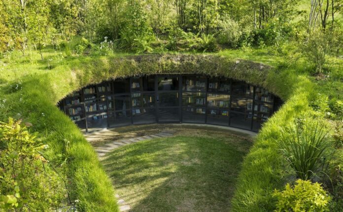 Kurkku Fields underground library in Kisarazu, Japan. Image from 'Hidden Libraries' by D.C. Helmuth