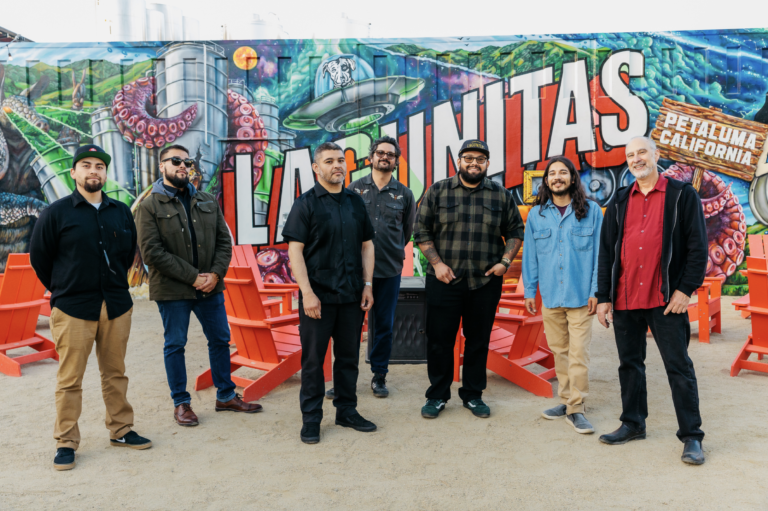 Combo Tezeta’s interstellar psychedelic cumbia keeps rising
