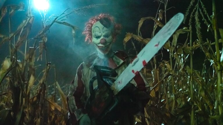 Screen Grabs: Corny clowns, familial thorns abound