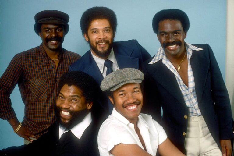 A legend passes, but the Whispers’ eternal jams can still make it better