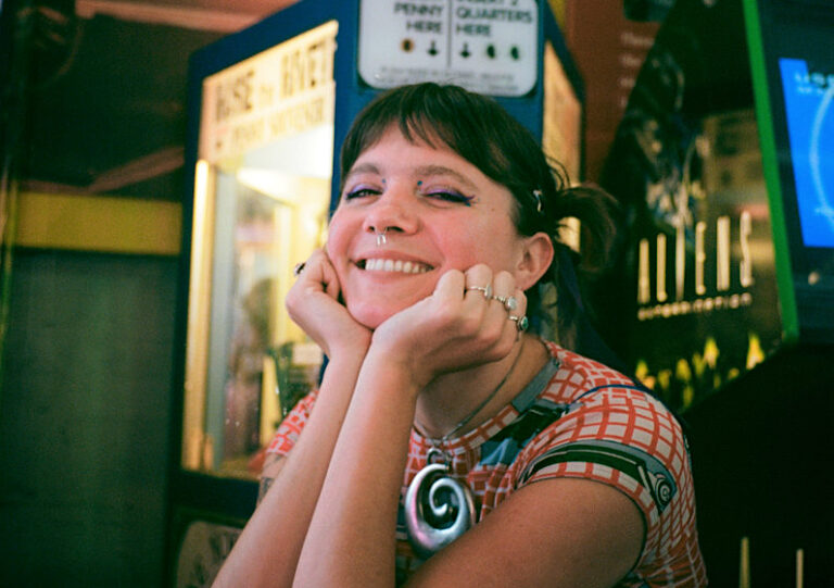 Under the Stars: Mae Powell’s doozy of a contact high