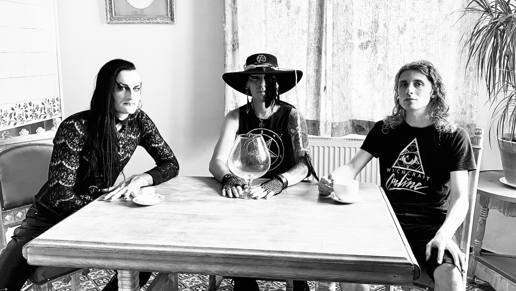 GLOM FEST's polyglot nocturnal liturgy brings deathrock, darkwave artists from around the globe - 48 hills