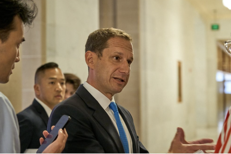 Mayor will face opponents to zoning plan at rallies outside of City Hall