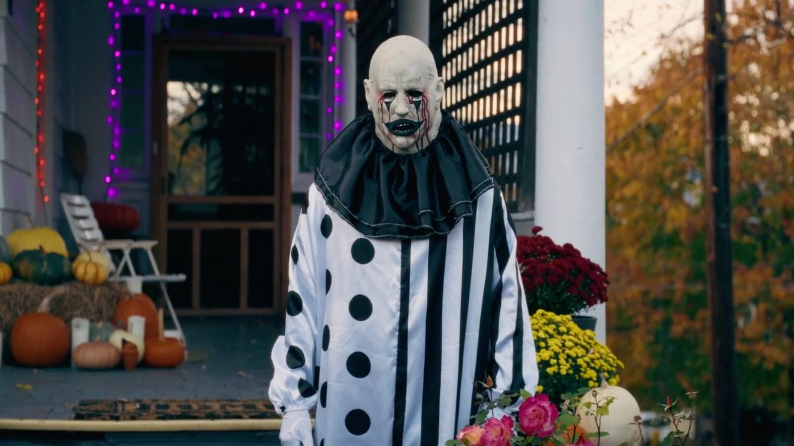 Screen Grabs: Halloweek brings the scares, killer clowns and all - 48 hills