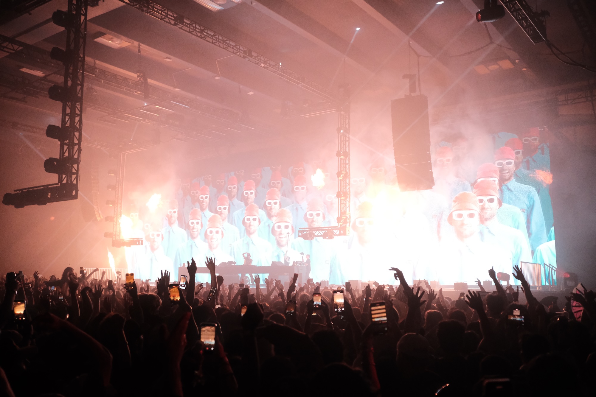 Surfing SF's end-of-year big party frenzy - 48 hills