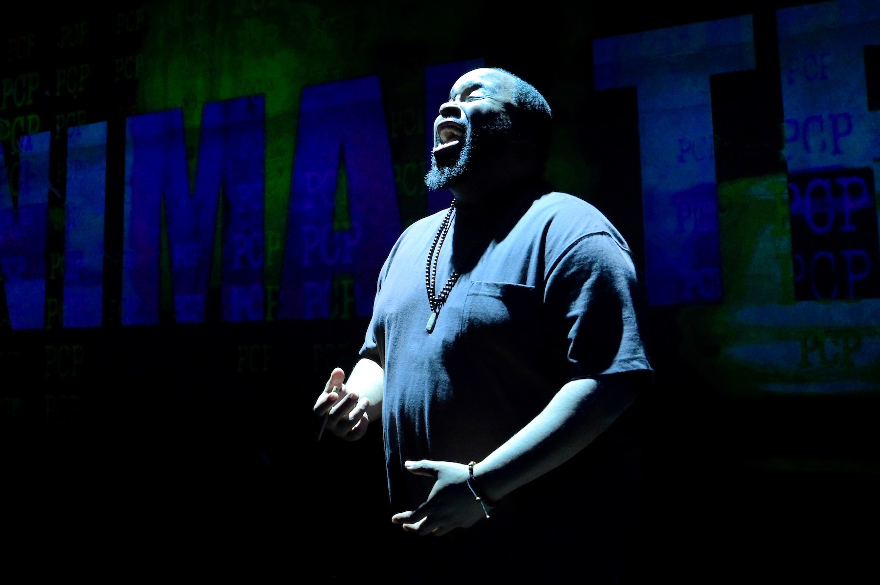 Drama Masks: Feel good this plot is not - 48 hills