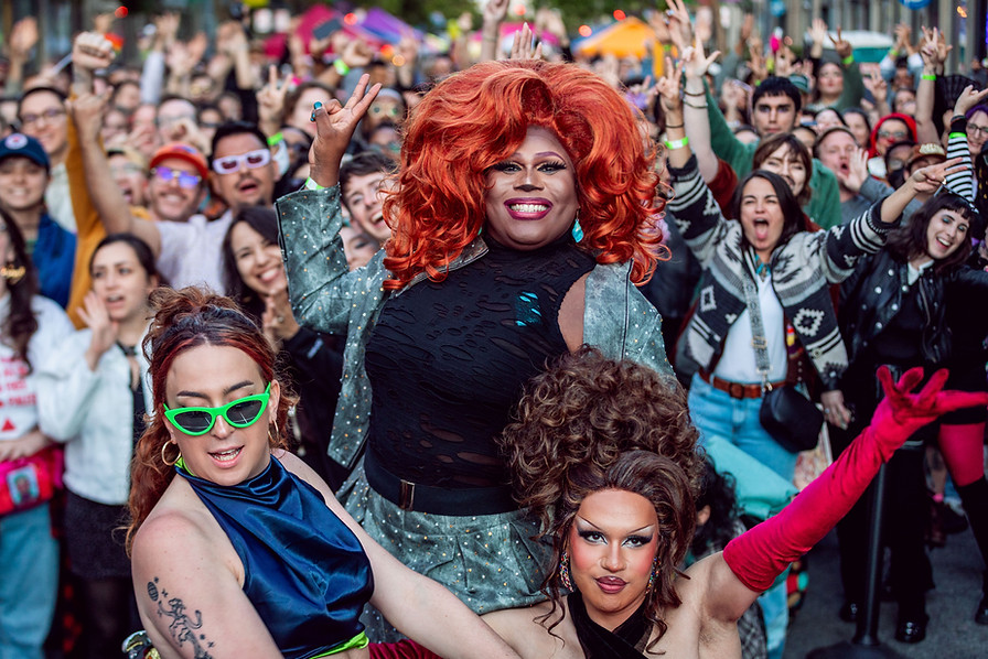 BIG WEEK: Oaklash Fest, Roxie Mixtape, Parameter, La Dona, World Goth Day... - 48 hills