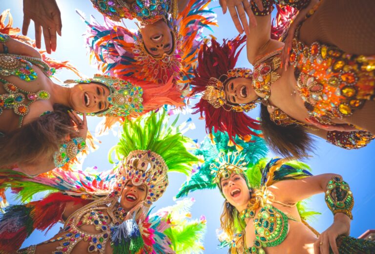 BIG WEEK: Carnaval, World Goth Night, American Football, secret Hologram burger…