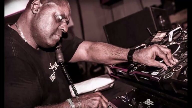 Under the Stars: A house music master takes us back to Zanzibar