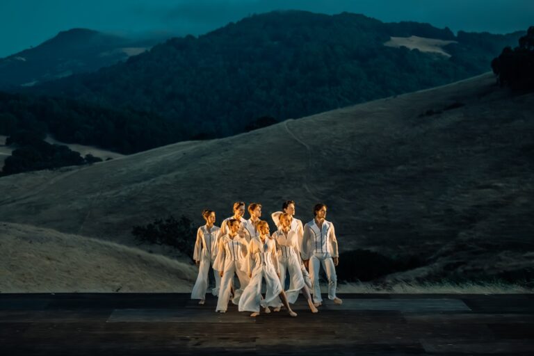 Live Shots: Farm-to-table, just add ballet, at Petaluma’s panoramic ‘LUNAE’