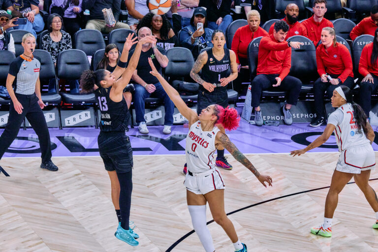 Live Shots: Valkyries flew high in return to Ballhalla